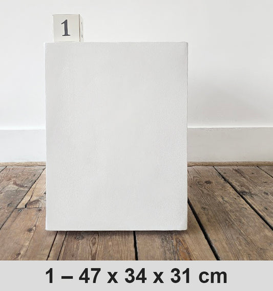 White Display Plinth 01
