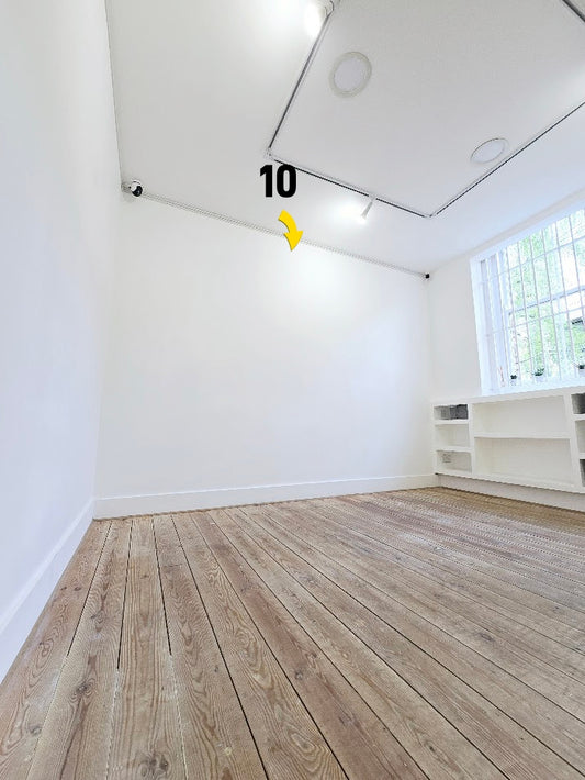 Wall 10 - 355 cm  · LOVE IS LOVE EXHIBITION